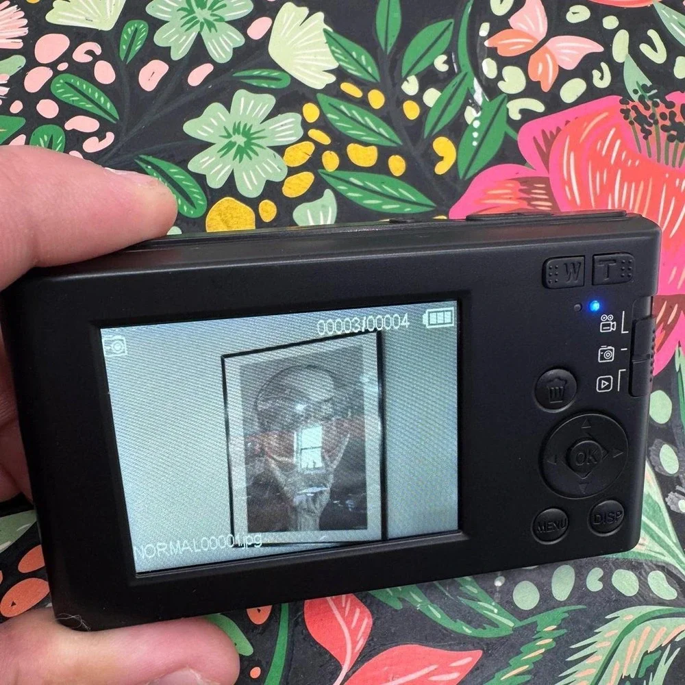 Pocket Digital Camera 44.0MP 16X Zoom Compact Point and Shoot Black with Box